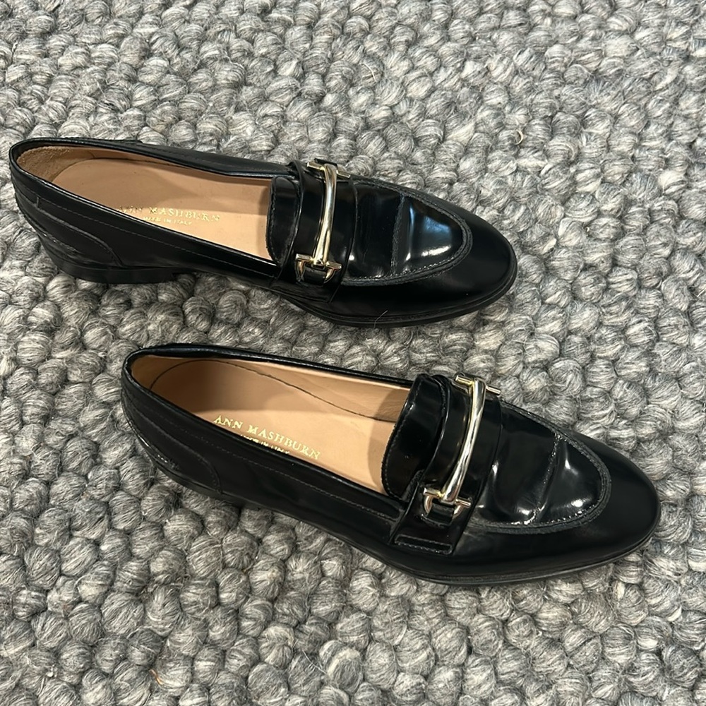 Ann Mashburn Black Patent Leather Buckle Loafers Size 35